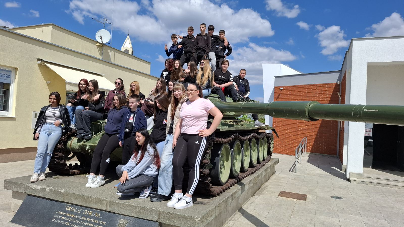 viber_slika_2026-04-23_13-07-13-573