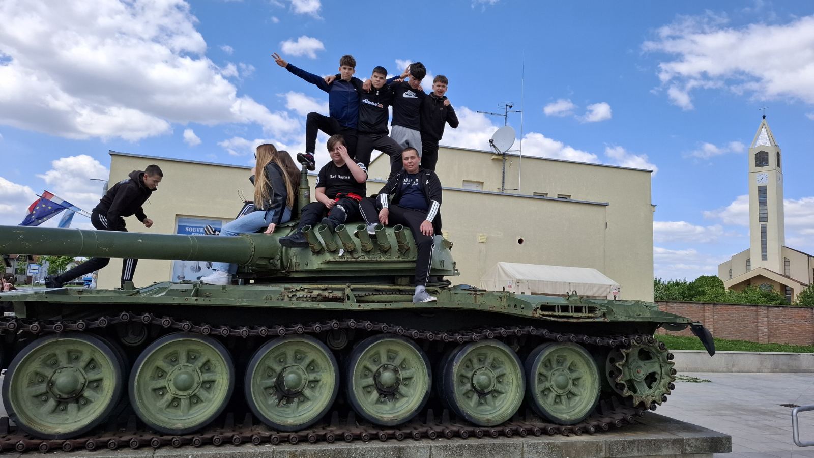 viber_slika_2026-04-23_13-07-13-609